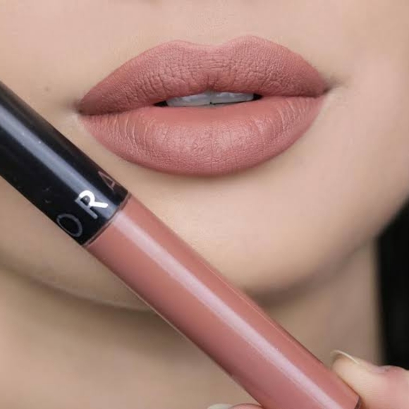 'Classic Beige' 02 Sephora cream lip stain - Picture 3 of 4